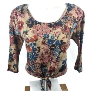 🎁 3/$20 Charlotte Russe top